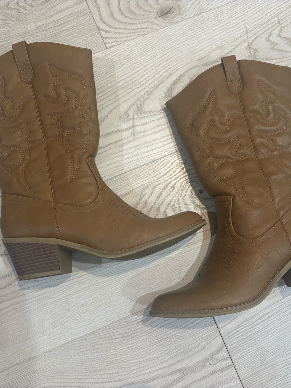 Women's Tan Western Mid-Calf Boots - Stylish Casual Cowgirl Boot 10M